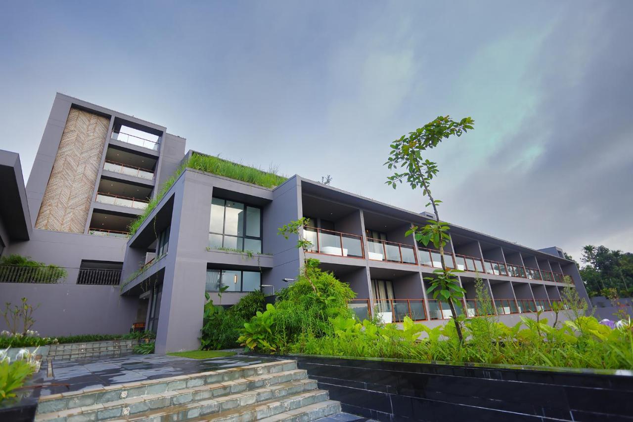 Saptha Resort And Spa Sultan Bathery Bagian luar foto